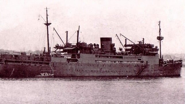 The passenger liner turned armed merchant cruiser HMAS Manoora (Royal Australian Navy)